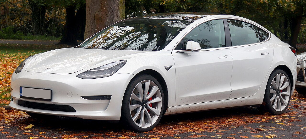 Model 3 Performance Unveiled: 2.9s 0-100, 510 HP & Track Mode V3
